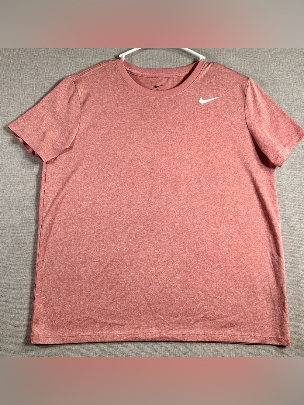 Nike Men’s Heathered Coral Short Sleeve Performance Tee